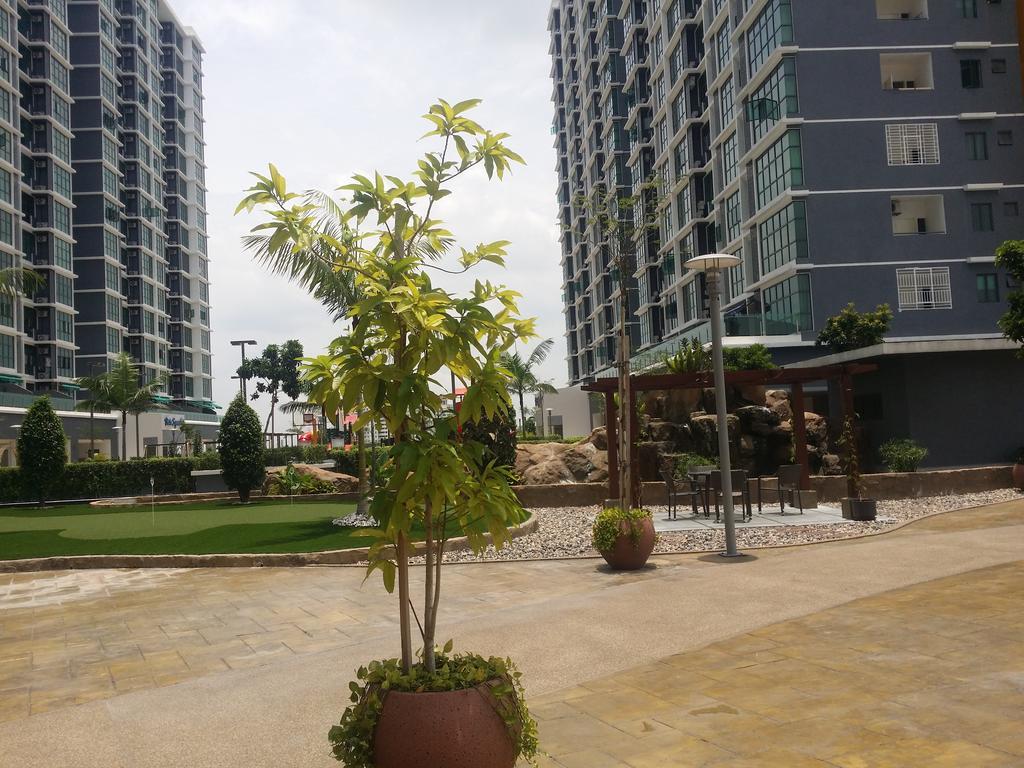 Vista Alam Studio Units - Pool, Food Court Σαχ Αλάμ Εξωτερικό φωτογραφία