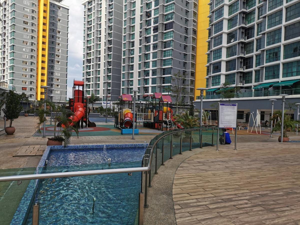 Vista Alam Studio Units - Pool, Food Court Σαχ Αλάμ Εξωτερικό φωτογραφία